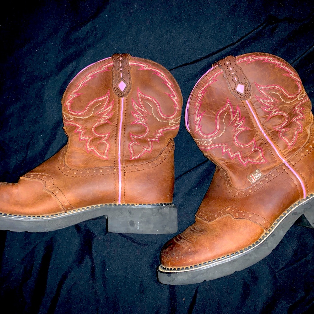 Justin Womens wannette western work boots steel toe .